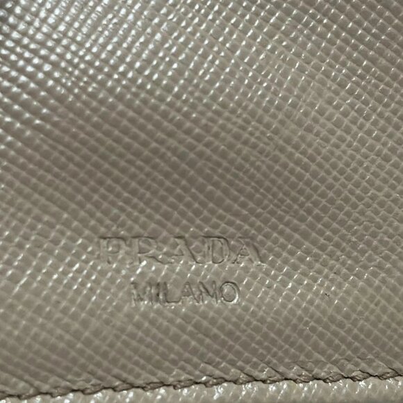 PRADA - Beige Leather Business Card Holder 114-072125 - Picture 4 of 4